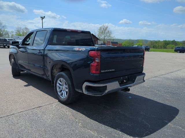 Used 2022 Chevrolet Silverado 1500 LT AWD/4WD image 27