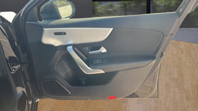 Used 2022 Mercedes-Benz A 220 image 30