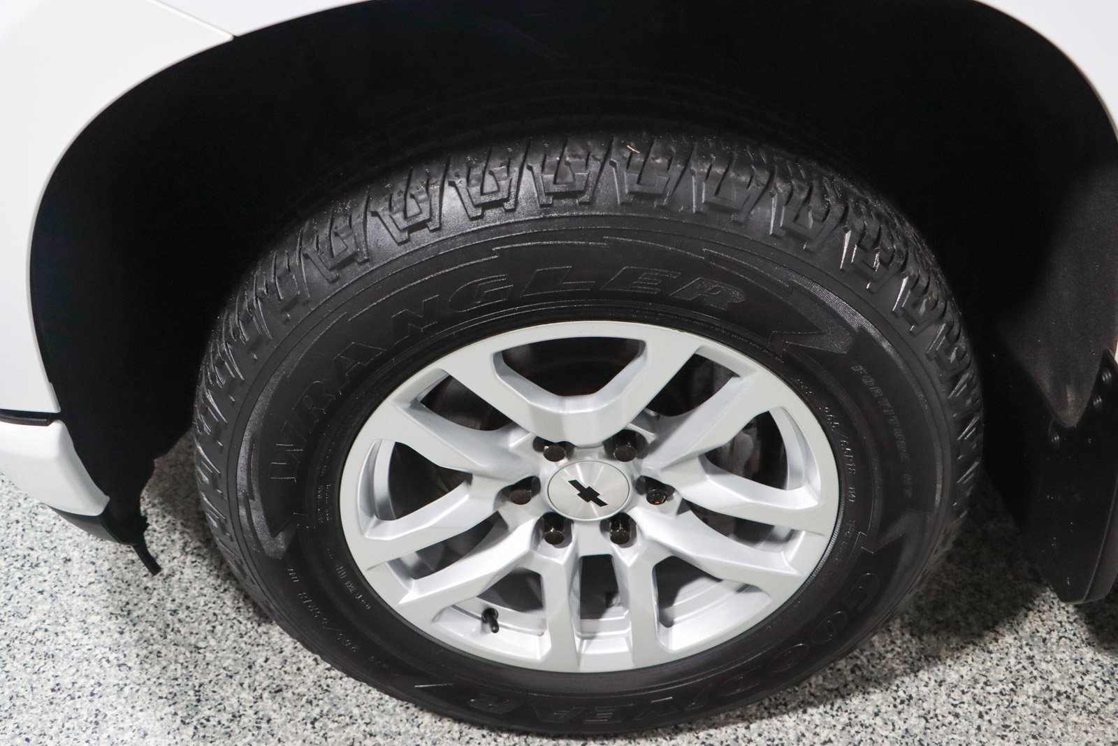 Used 2020 Chevrolet Silverado 1500 RST image 11