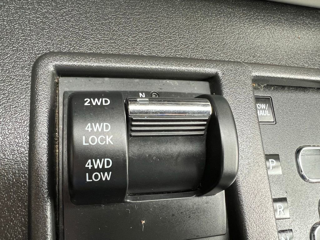 Used 2012 Jeep Liberty Sport image 37