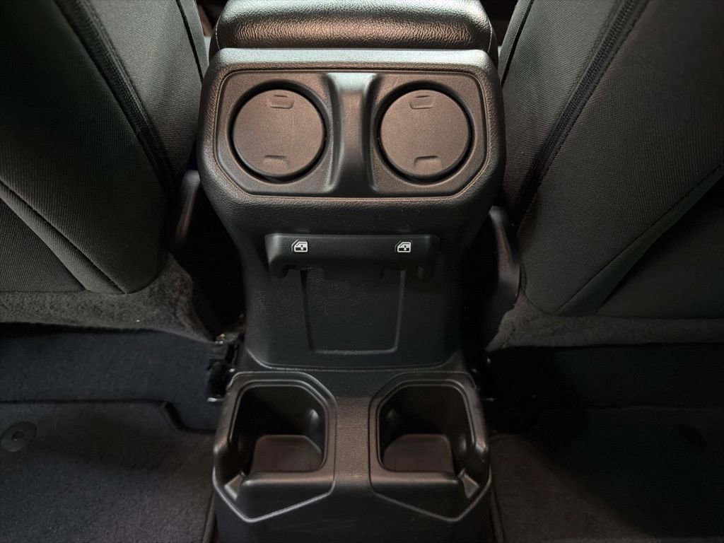 Used 2023 Jeep Gladiator Sport image 20