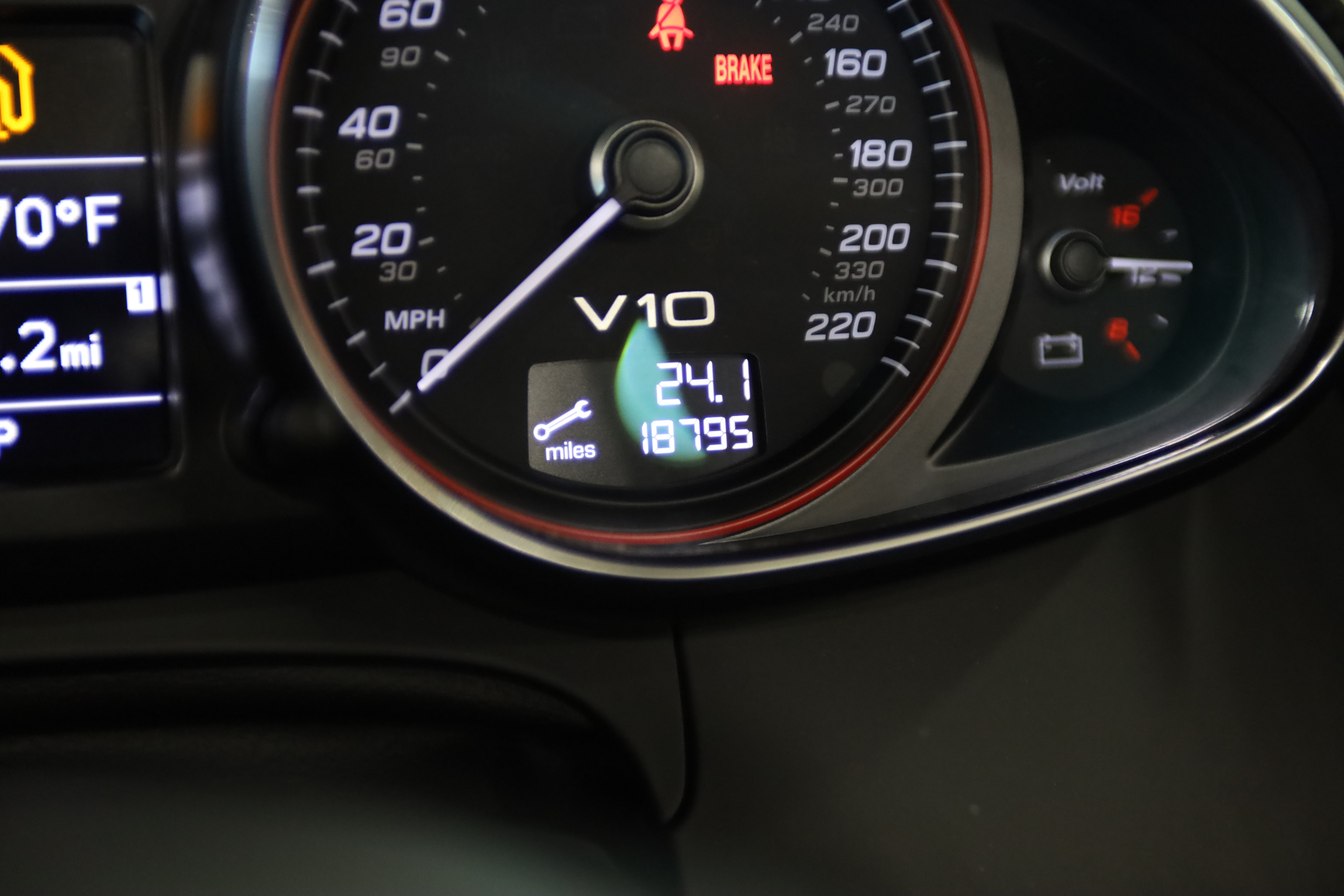 Used 2015 Audi R8 V10 AWD/4WD image 25