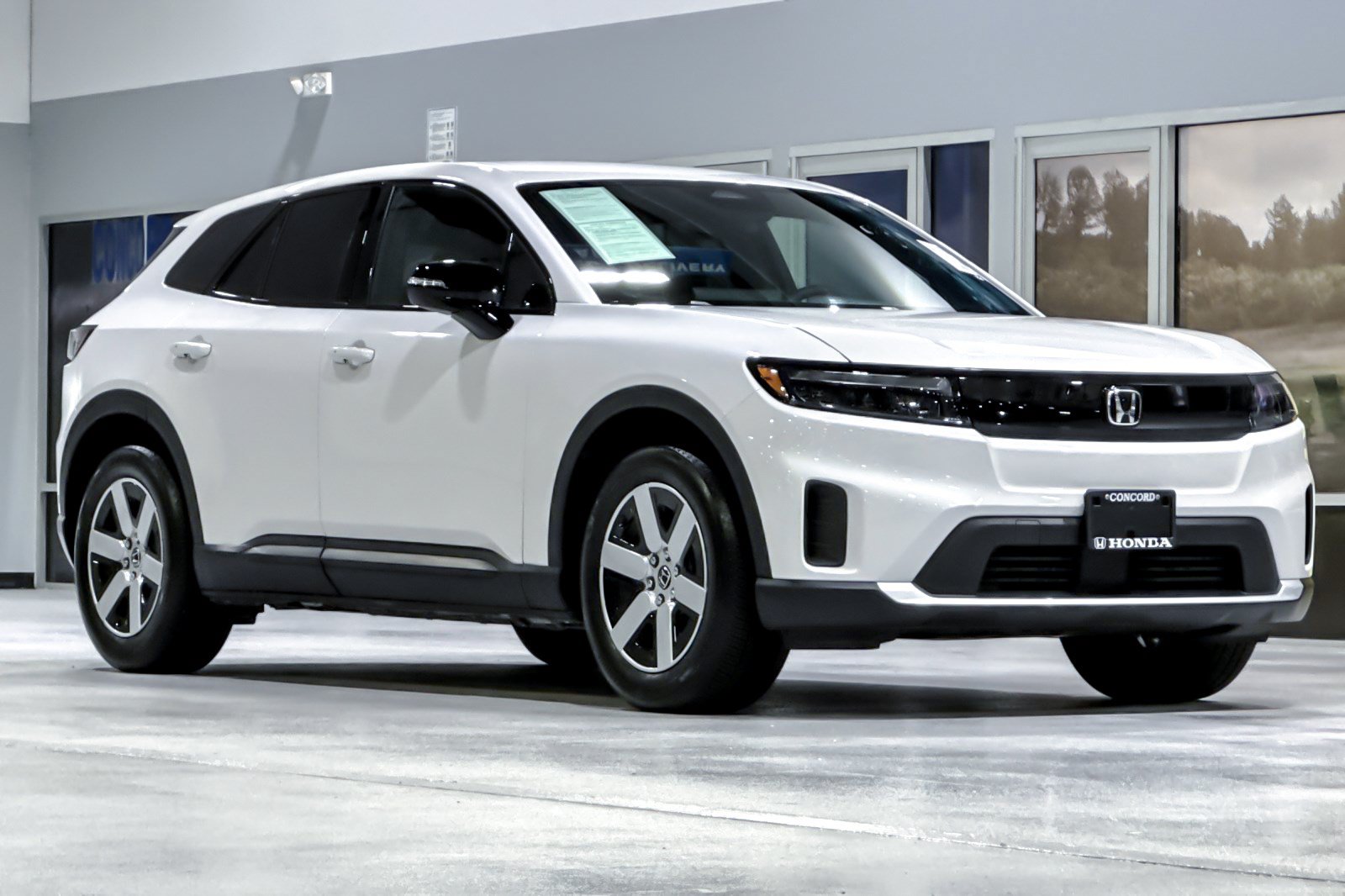 Used 2024 Honda Prologue EX image 7