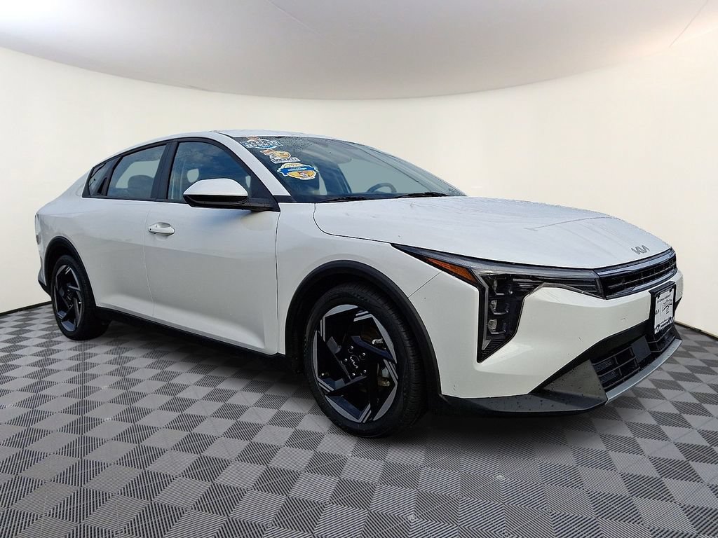 Certified 2025 Kia K4 GT-Line Turbo