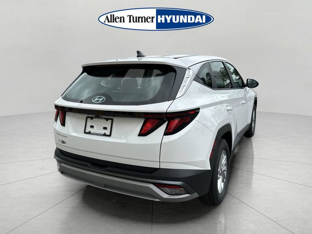 New 2026 Hyundai Tucson SE FWD image 6