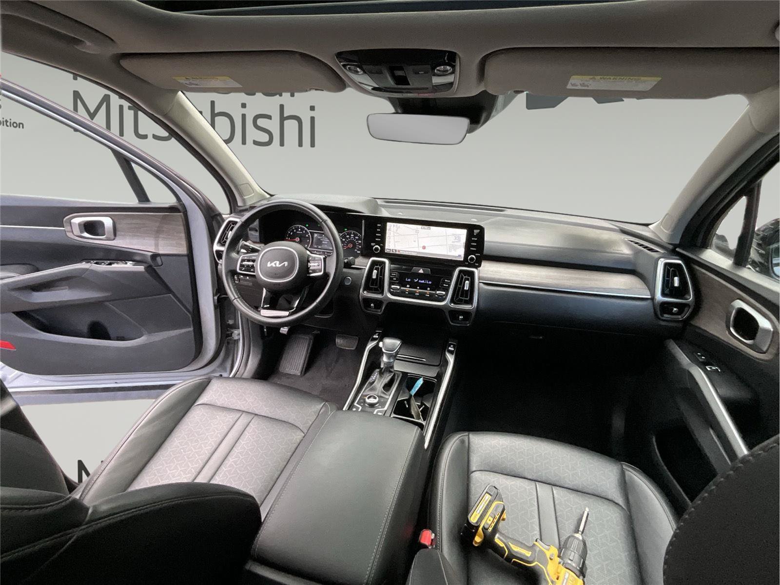 Used 2023 Kia Sorento S w/ Panoramic Sunroof Package AWD/4WD image 21