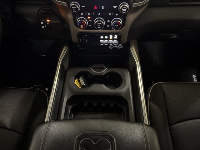 Used 2019 RAM 3500 Laramie w/ Black Appearance Package AWD/4WD image 33