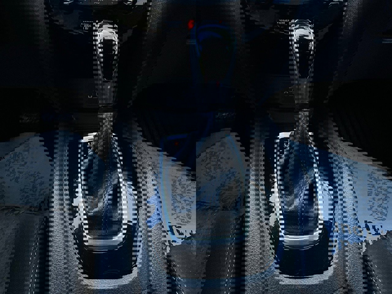 Used 2018 Nissan Rogue SV image 23