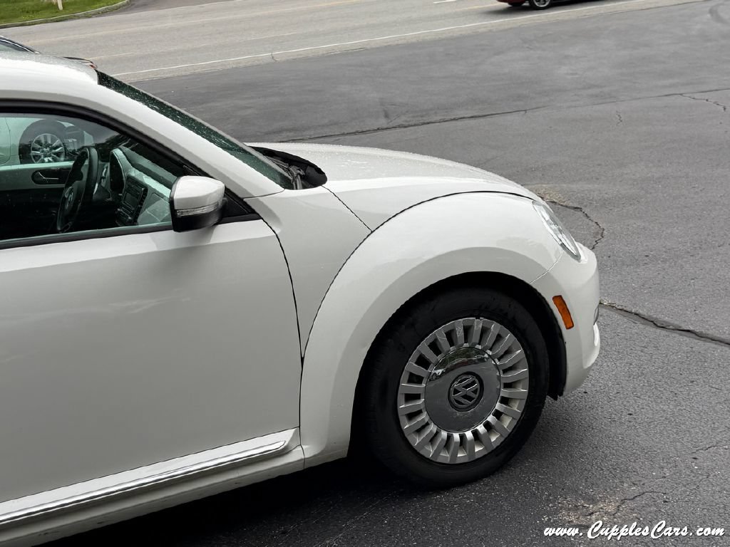 Used 2013 Volkswagen Beetle 2.5 FWD image 36