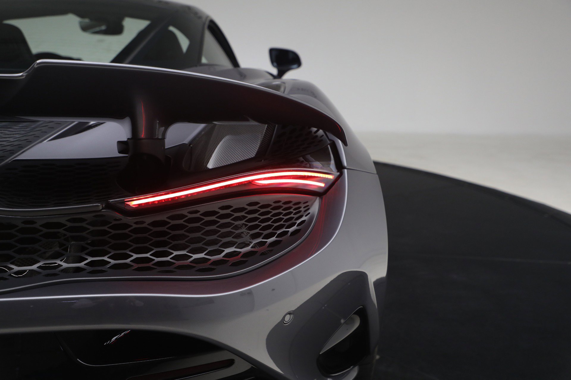 Used 2024 McLaren 750S image 42