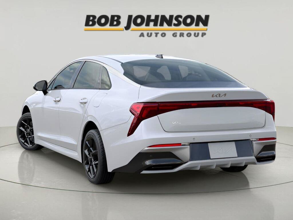New 2026 Kia K5 LXS FWD image 4
