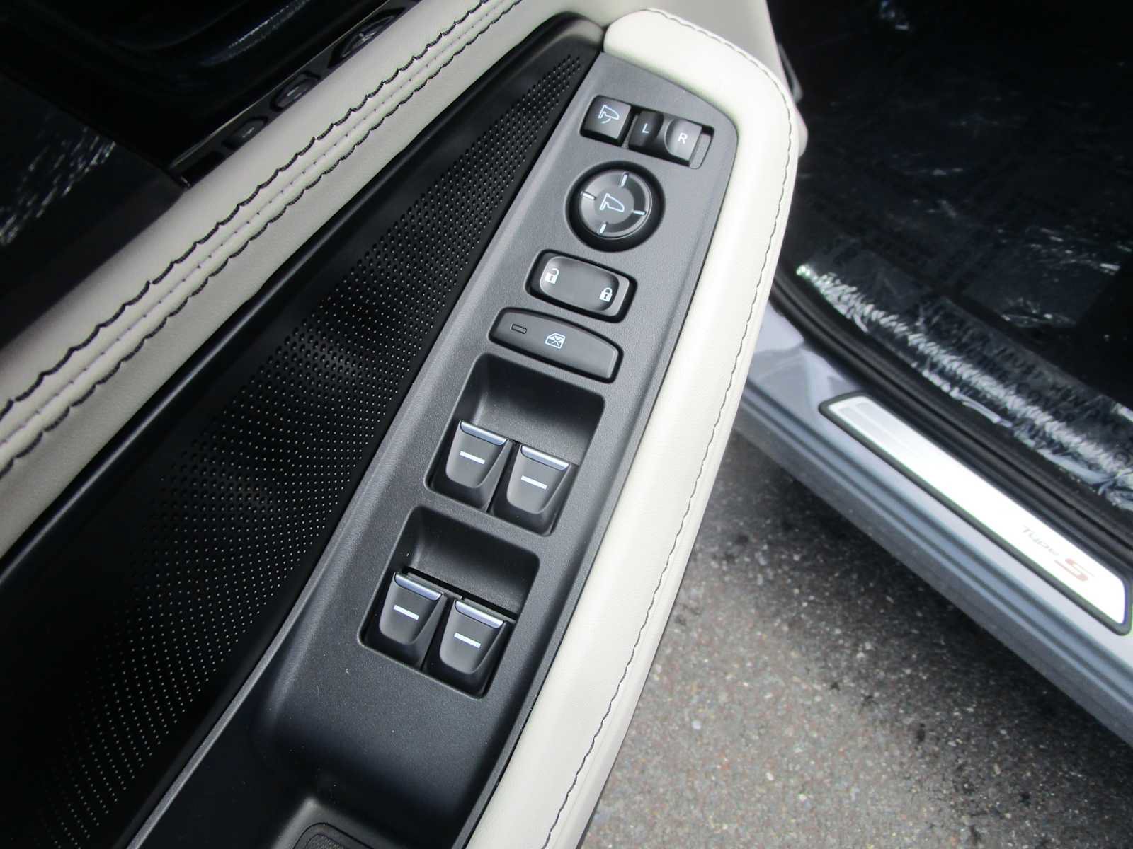 New 2026 Acura MDX Type S AWD/4WD image 15