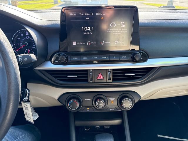Used 2023 Kia Forte LXS w/ LXS Technology Package FWD image 23