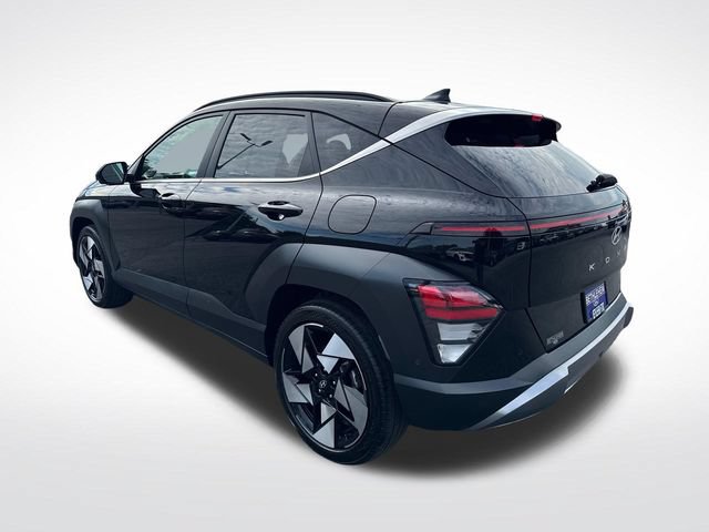 Used 2024 Hyundai Kona Limited FWD image 3