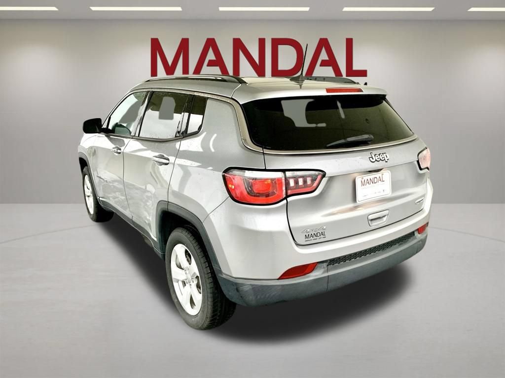 Used 2019 Jeep Compass Latitude w/ Popular Equipment Group AWD/4WD image 7