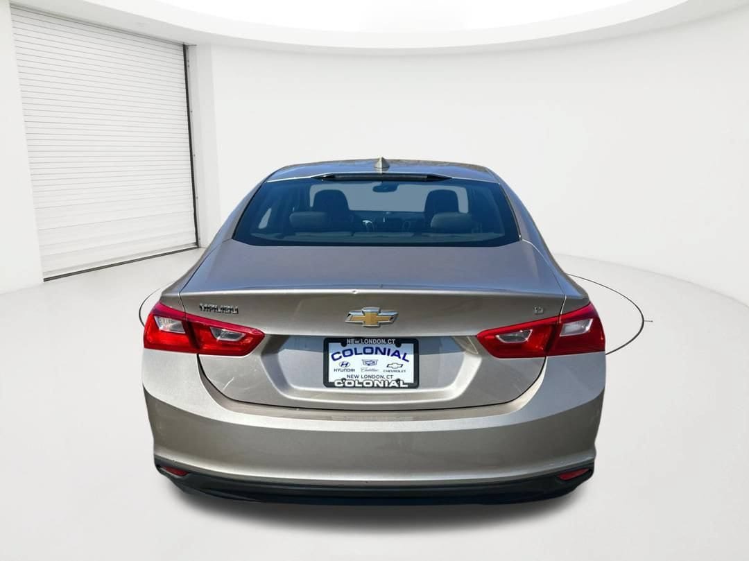 Used 2023 Chevrolet Malibu LT FWD image 6