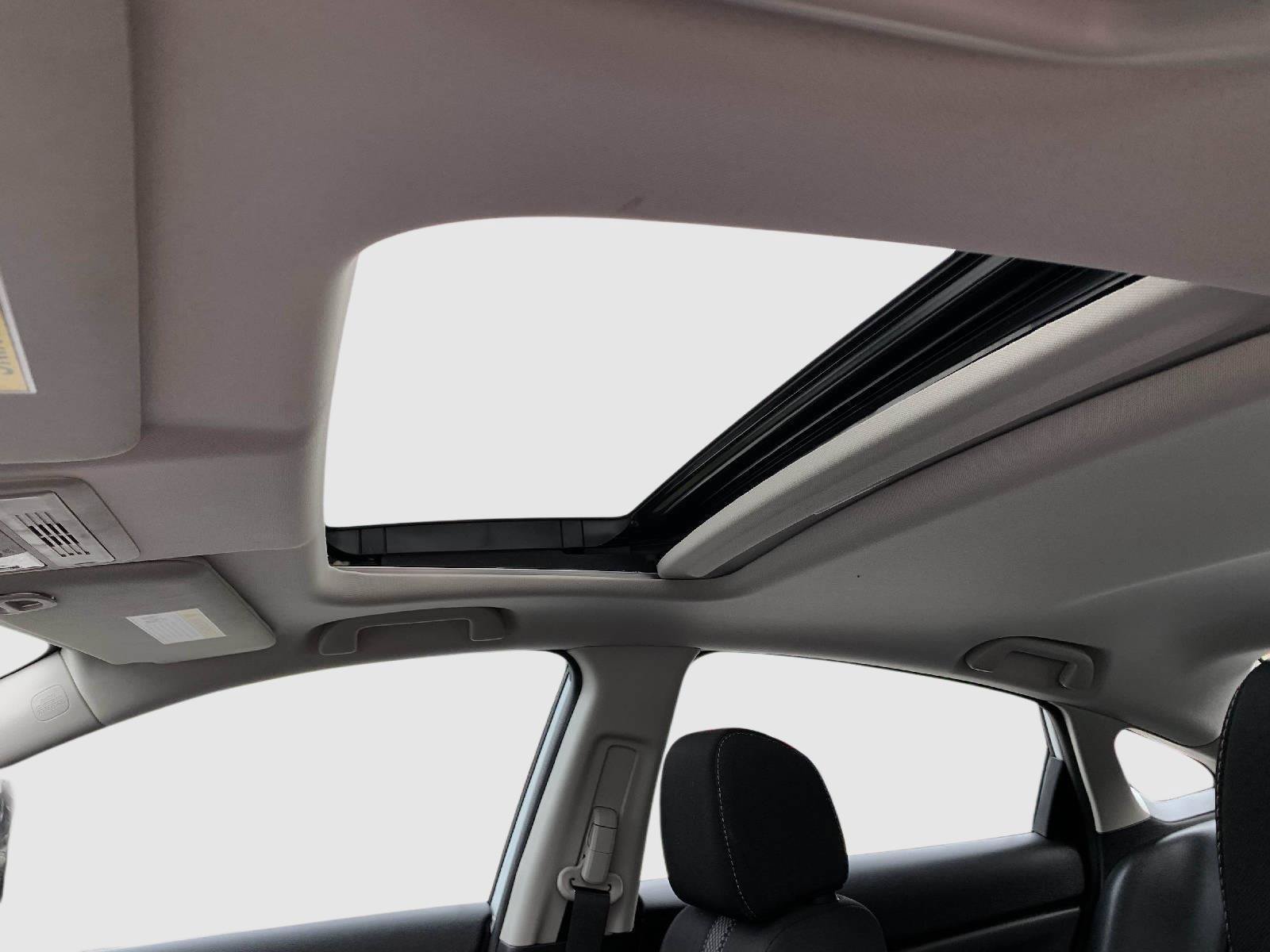 Certified 2021 Honda Civic EX image 31