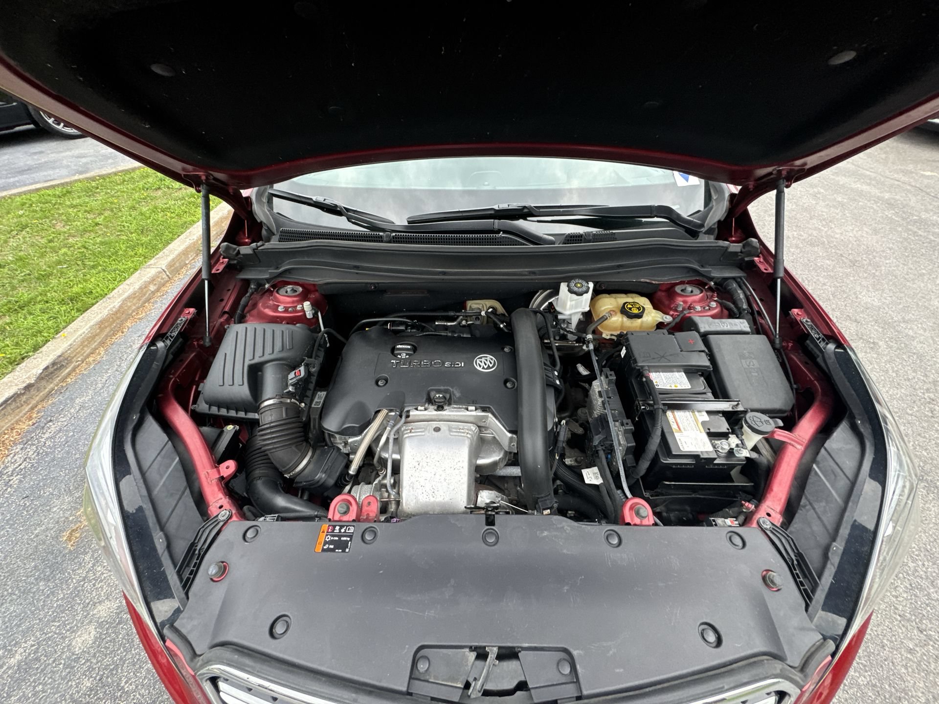 Certified 2019 Buick Envision Premium w/ Driver Confidence Package AWD/4WD image 31