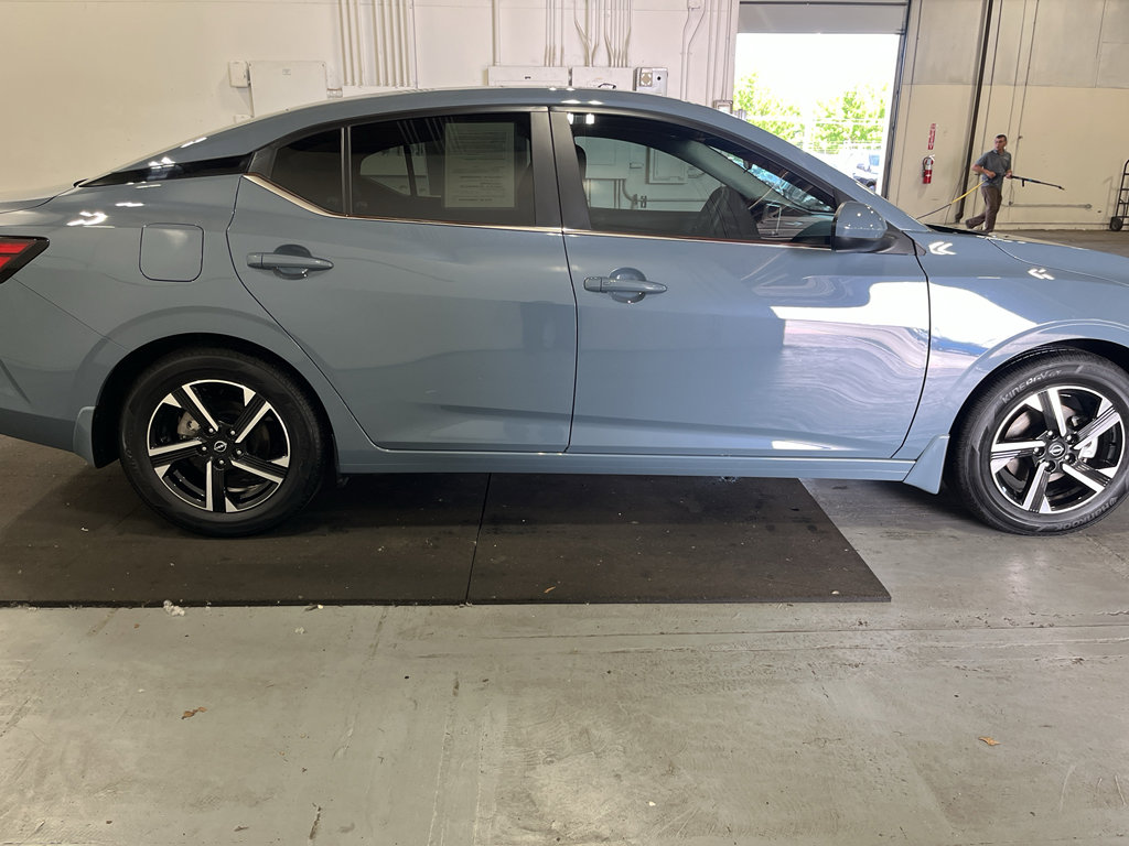 Used 2025 Nissan Sentra SV w/ Trunk Package FWD image 10