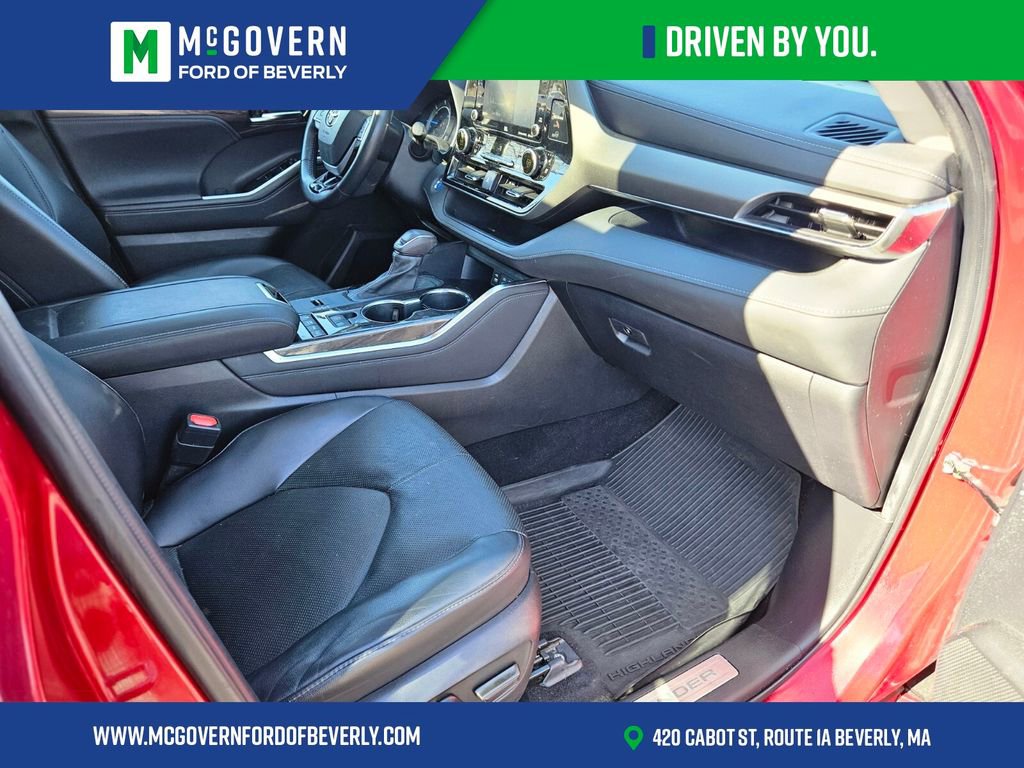 Used 2022 Toyota Highlander Limited AWD/4WD image 10