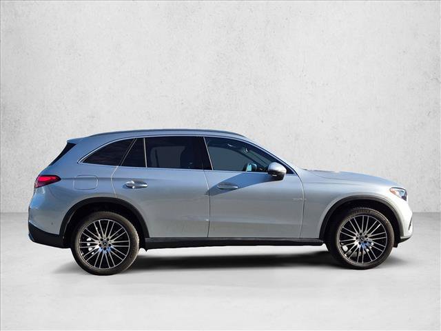 Certified 2026 Mercedes-Benz GLC 300 image 4