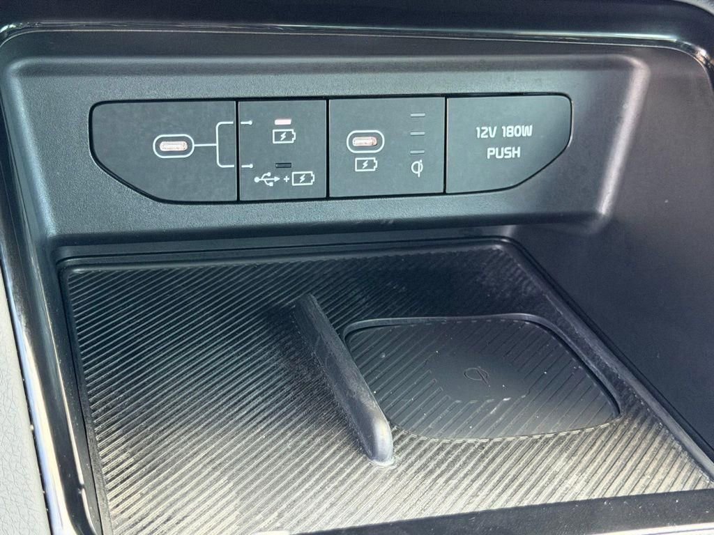 Used 2025 Kia K5 GT-Line AWD/4WD image 23