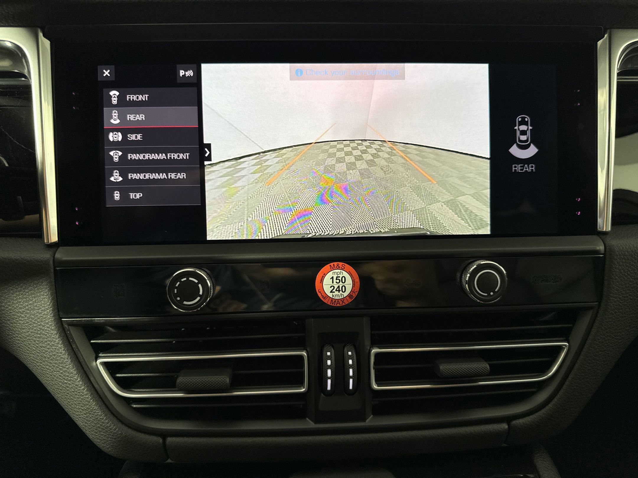 Certified 2025 Porsche Macan image 26