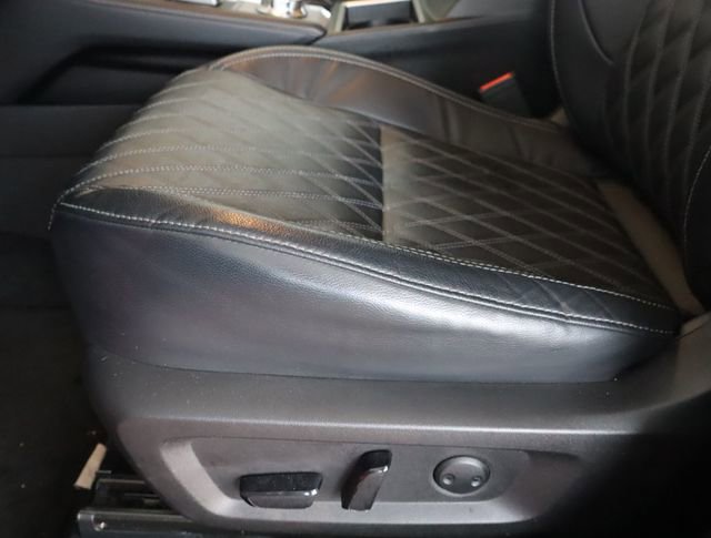 Used 2022 Mitsubishi Outlander SEL image 14