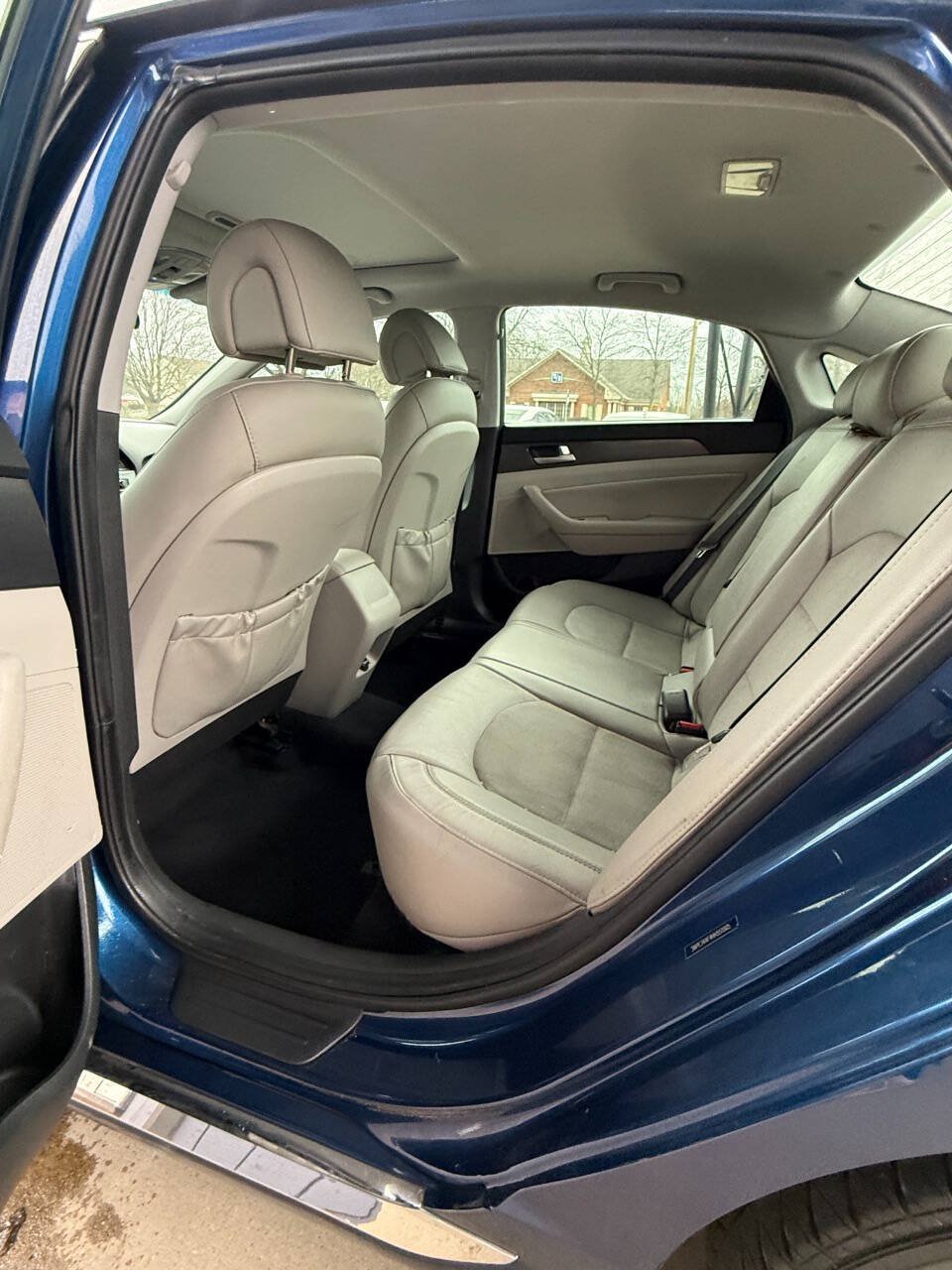 Used 2017 Hyundai Sonata Sport w/ Value Edition Package 02 FWD image 11