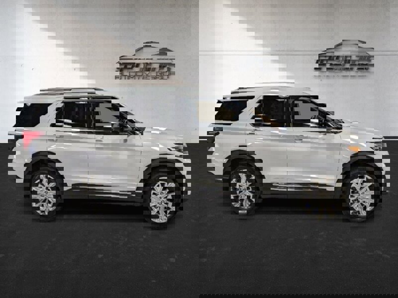 Used 2023 Ford Explorer Limited w/ Hybrid Equipment Group 310A image 11