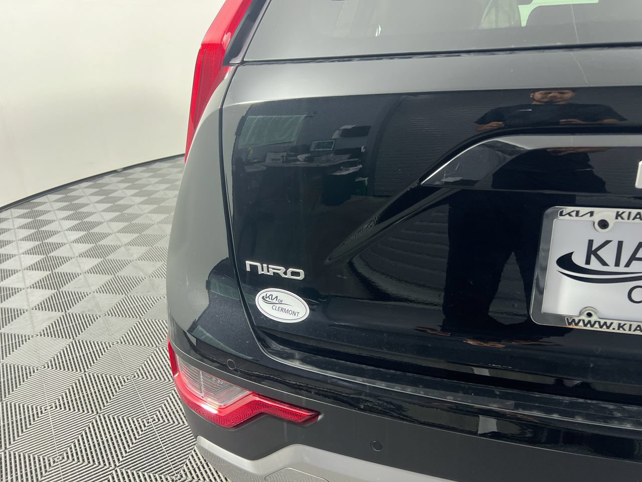 New 2026 Kia Niro EX FWD image 5