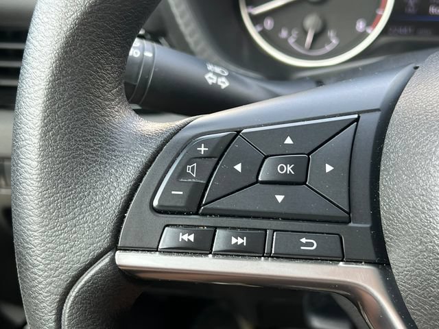 Used 2024 Nissan Sentra SV FWD image 16