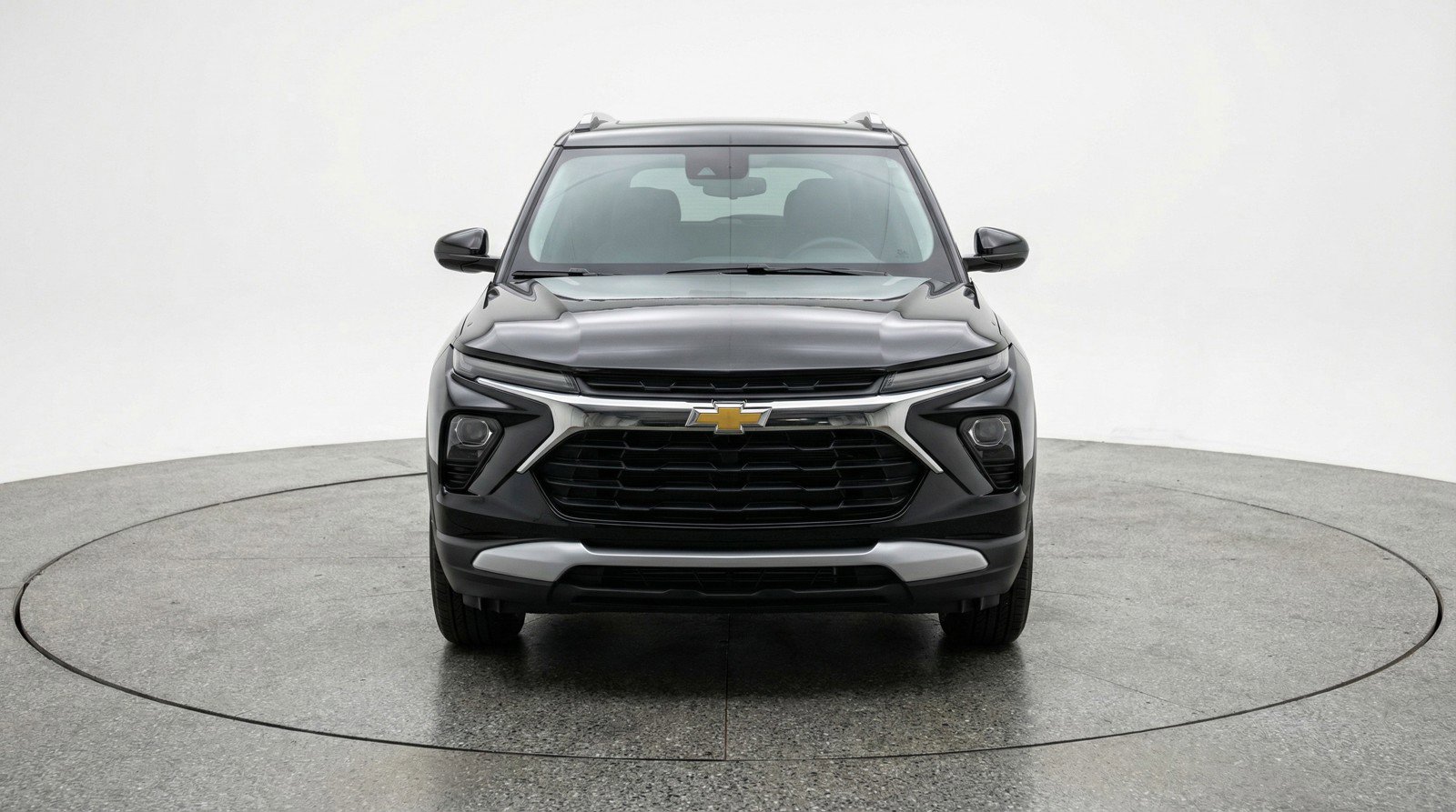 Used 2025 Chevrolet TrailBlazer LT w/ Driver Confidence Package AWD/4WD image 2