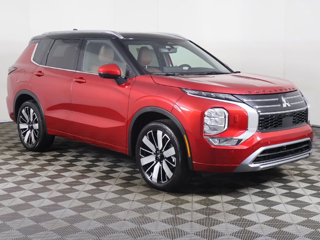 New 2025 Mitsubishi Outlander SEL image 2