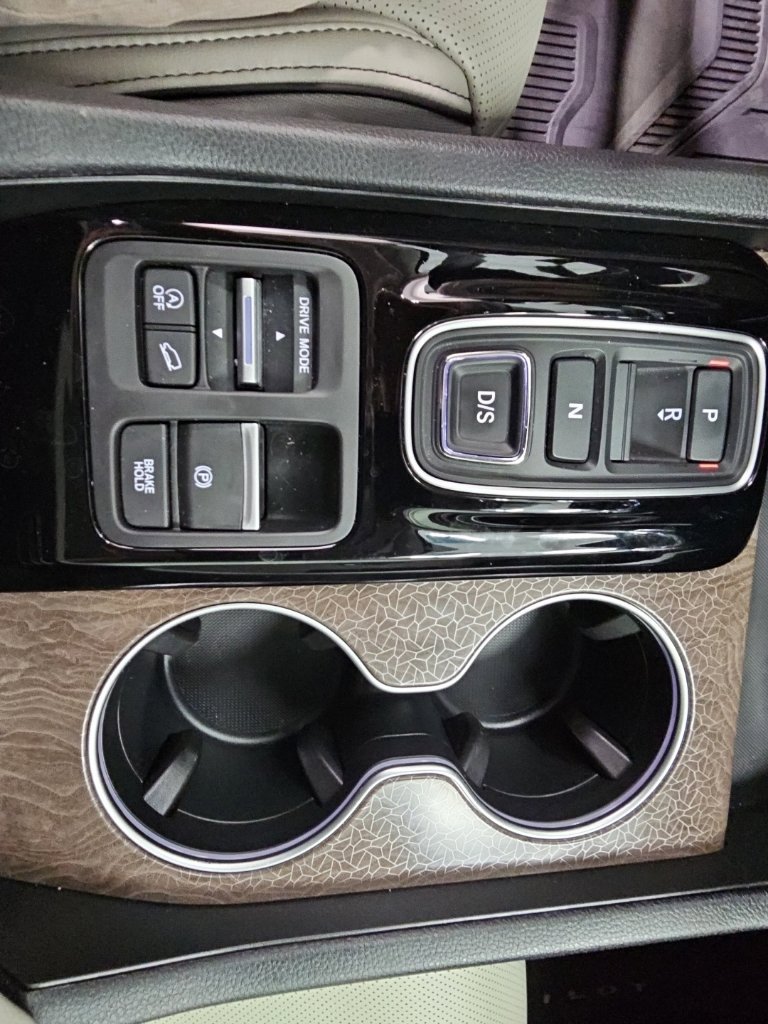 Used 2026 Honda Pilot Elite image 22