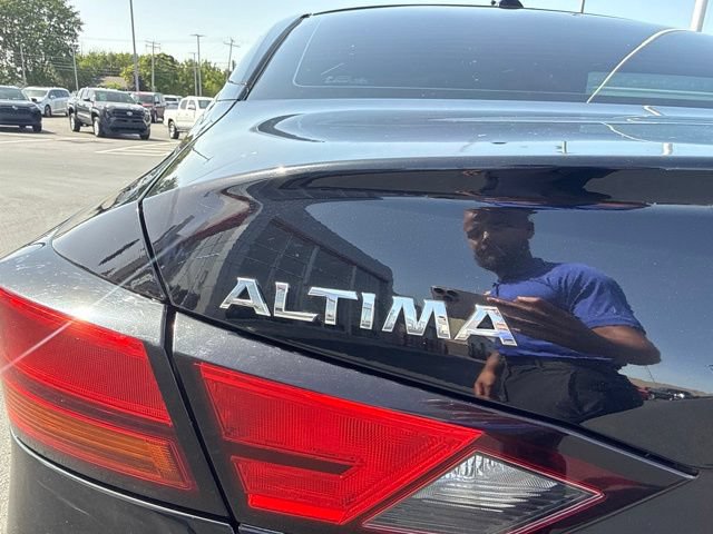 Used 2020 Nissan Altima 2.5 SL FWD image 10