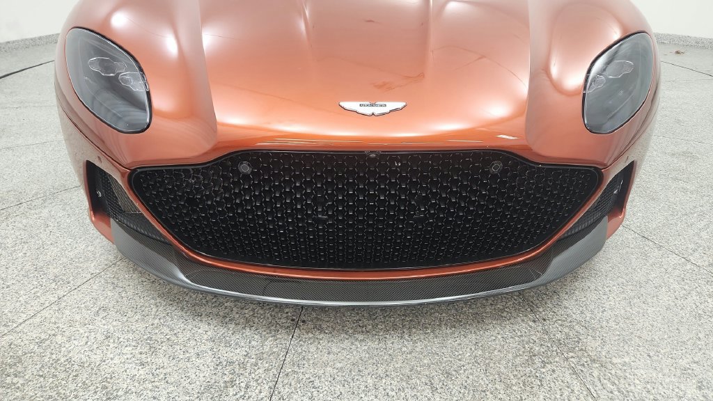 Used 2020 Aston Martin DBS Superleggera RWD image 10
