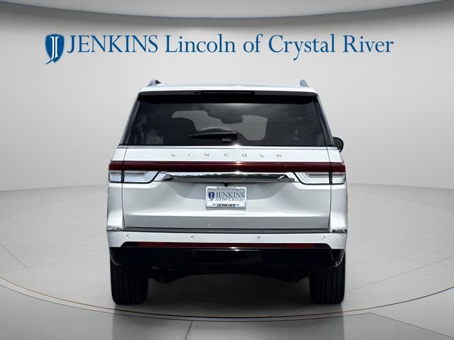 Certified 2024 Lincoln Navigator L Reserve AWD/4WD image 6