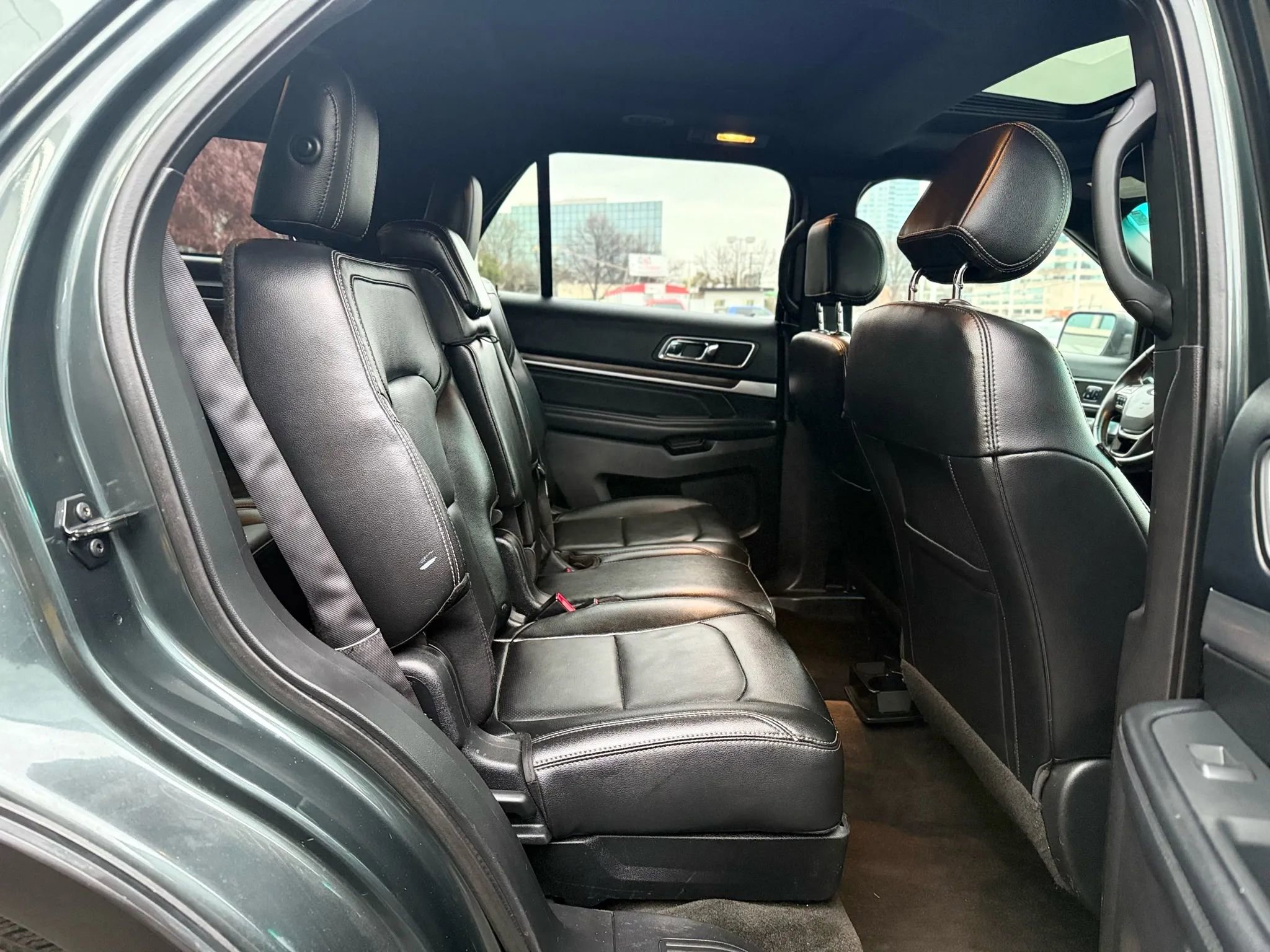 Used 2016 Ford Explorer Limited w/ Equipment Group 301A image 35