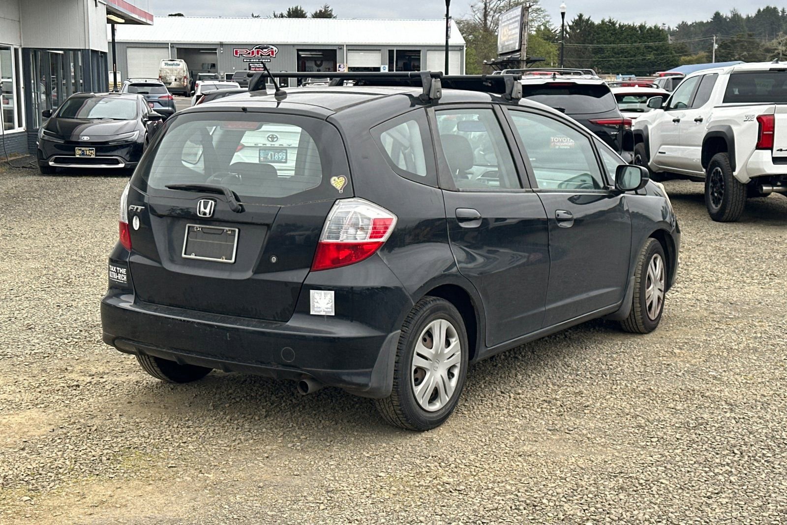 Used 2010 Honda Fit image 5