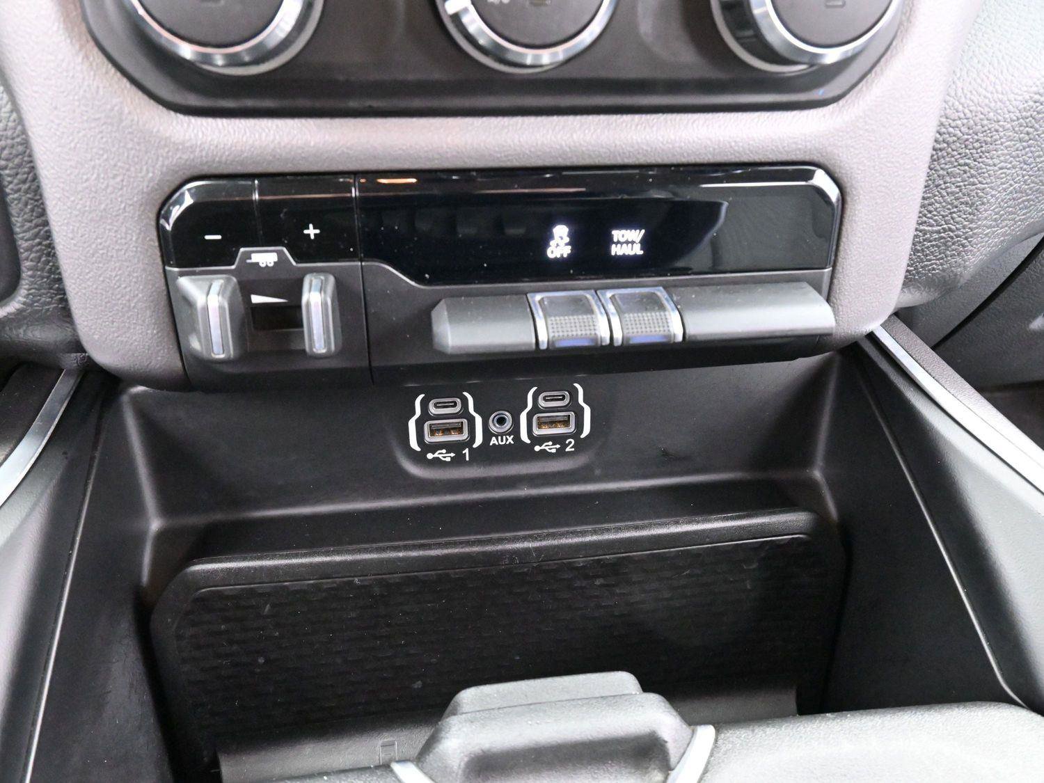 Used 2020 RAM 1500 Big Horn image 24