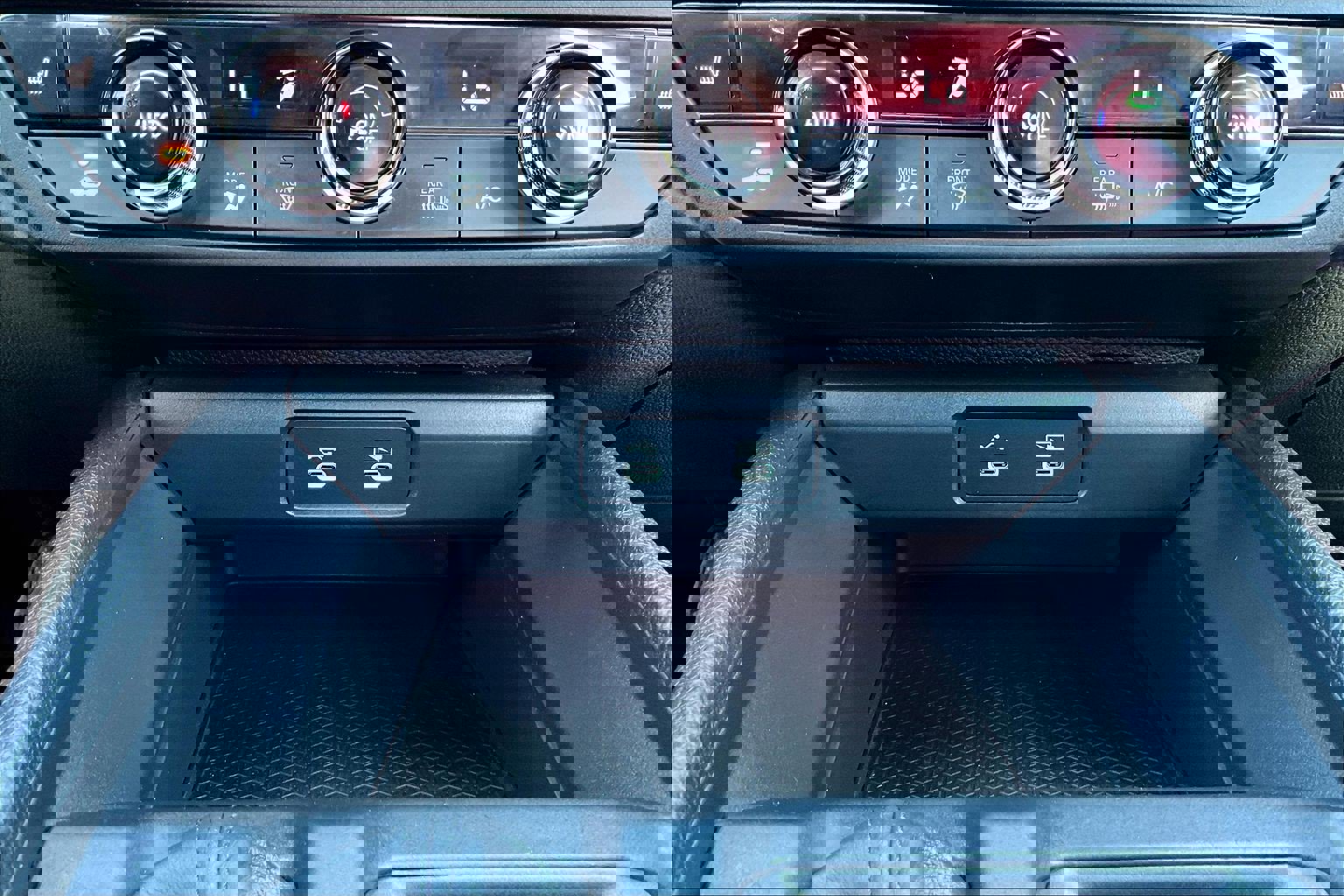 Used 2025 Honda Accord SE image 26