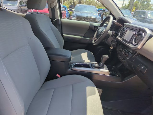 Used 2019 Toyota Tacoma SR5 RWD image 23