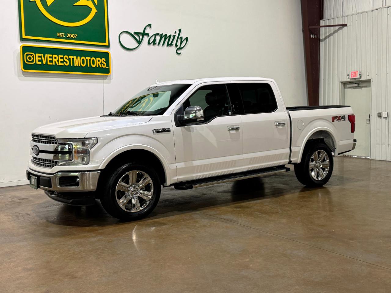 Used 2018 Ford F150 Lariat w/ Equipment Group 502A Luxury AWD/4WD image 3