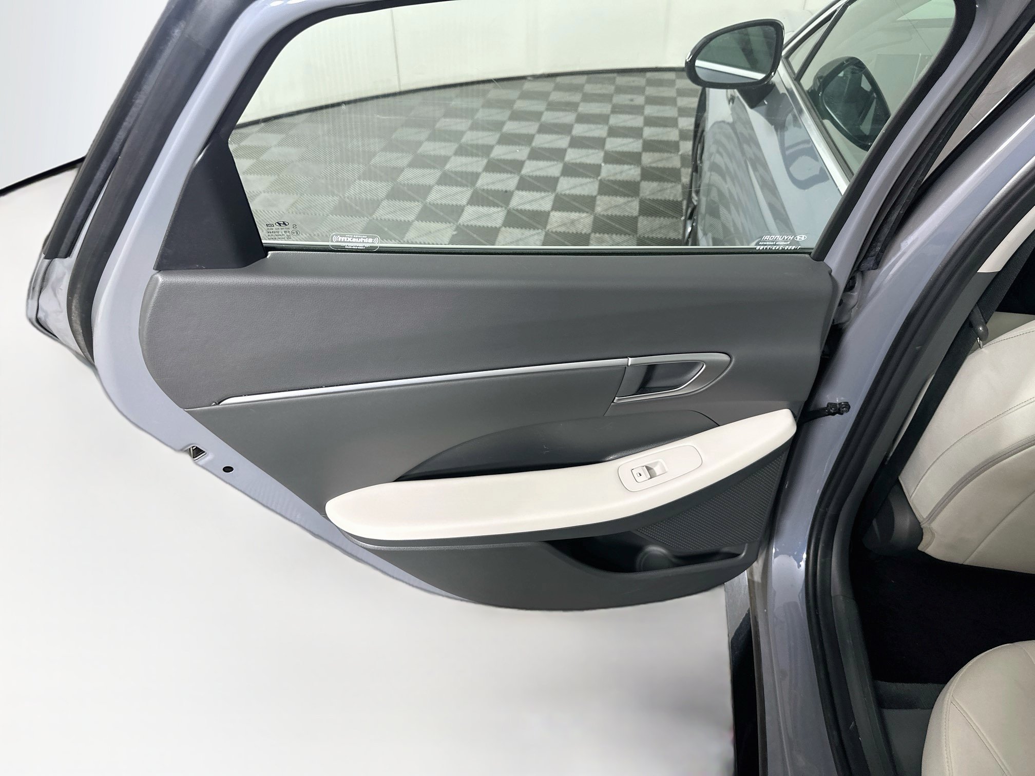 Used 2024 Hyundai Sonata SEL FWD image 25