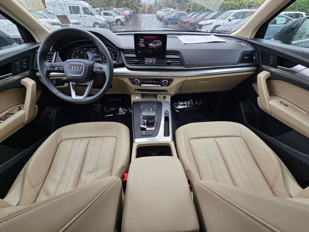 Used 2019 Audi Q5 2.0T Premium w/ Convenience Package AWD/4WD image 22