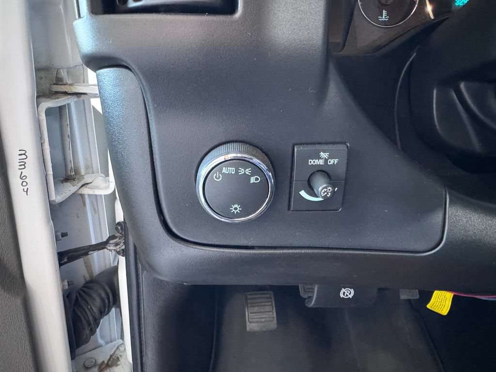 Used 2023 GMC Savana 3500 w/ Driver Convenience Package RWD image 19