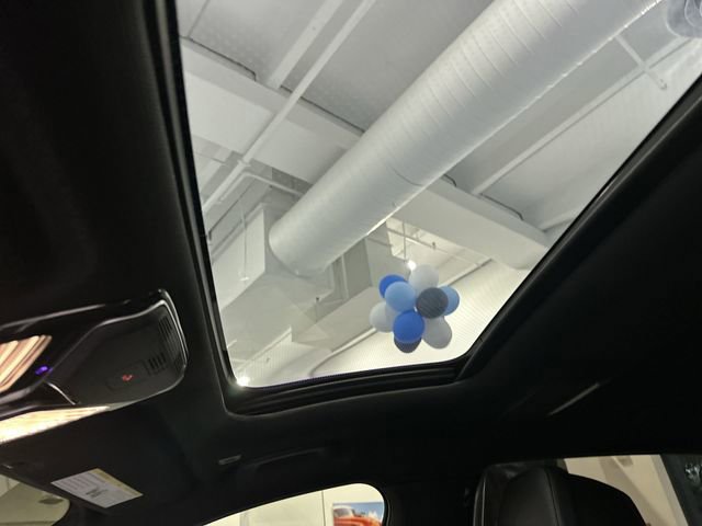 Used 2022 BMW 750i xDrive w/ Executive Package AWD/4WD image 16