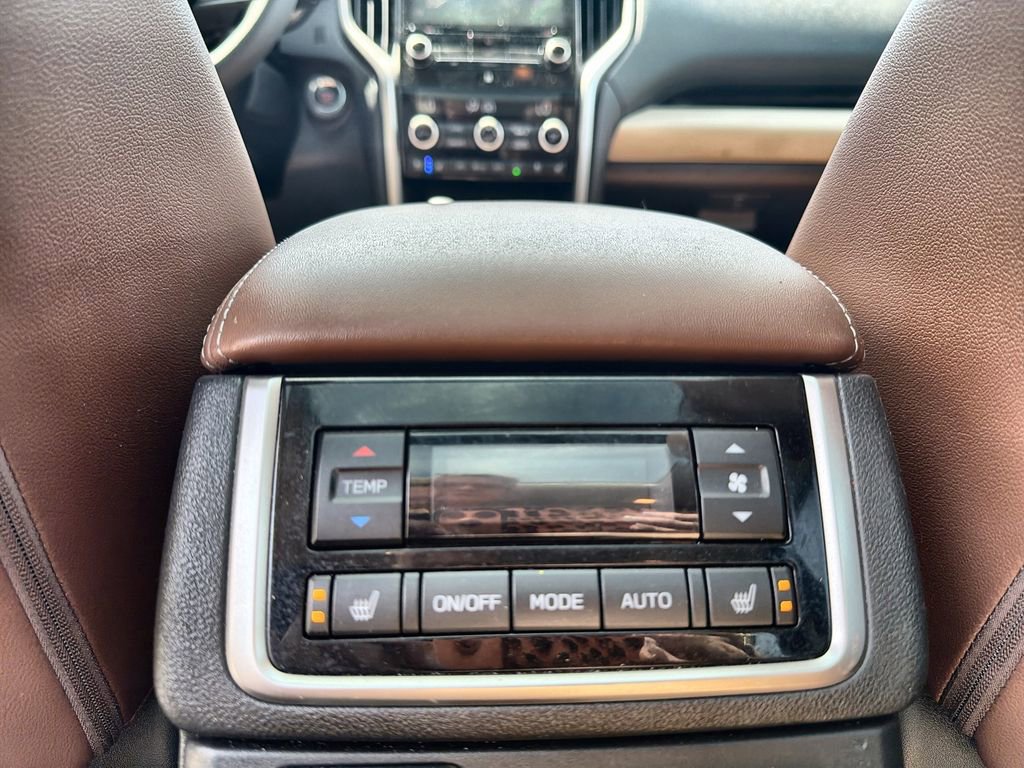 Used 2019 Subaru Ascent Touring AWD/4WD image 37