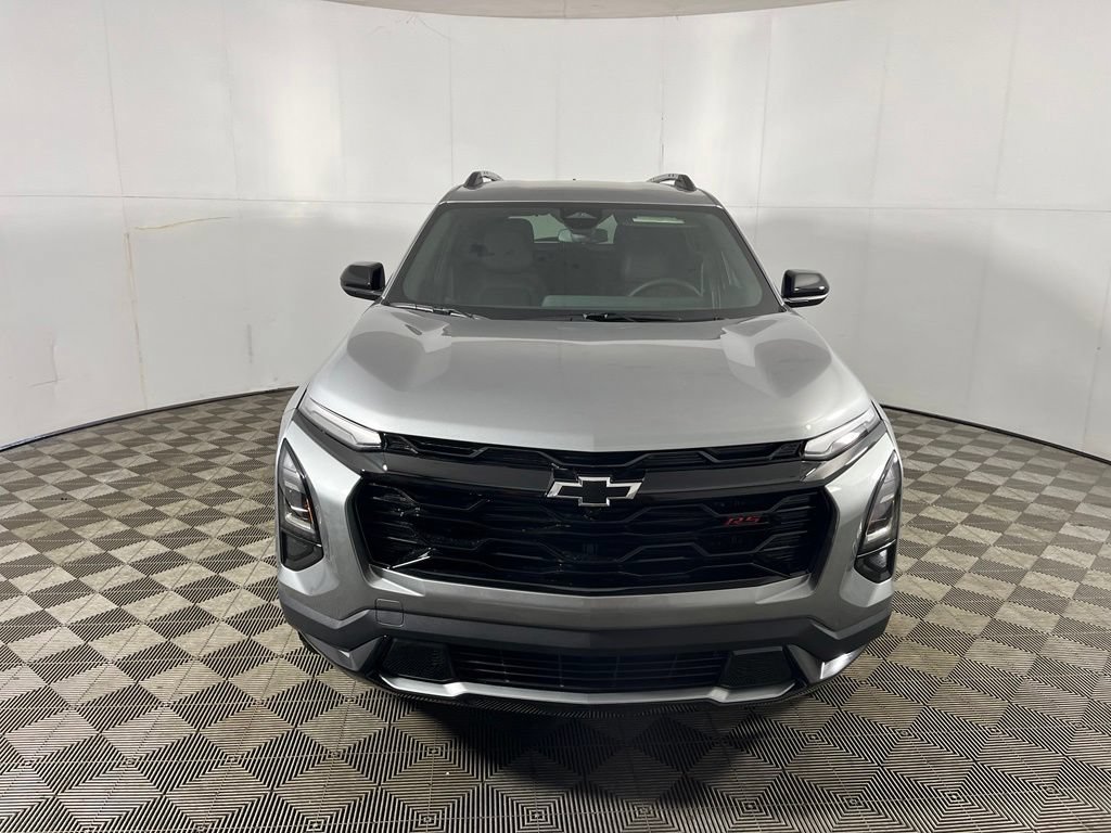 New 2027 Chevrolet Equinox RS w/ Convenience Package III FWD image 2